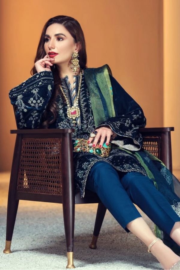 Baroque-Velvet Catalina - Image 3