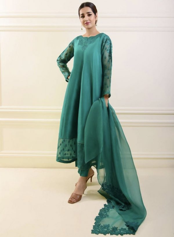 Agha Noor- Nighaar