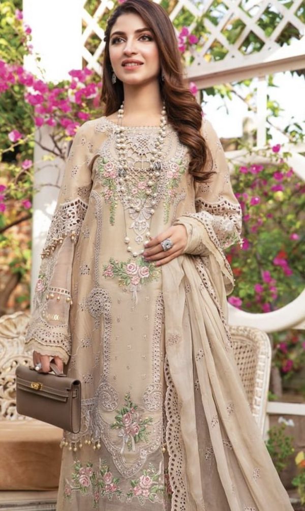 Maria B Eid Luxury Lawn 22- D6 - Image 3