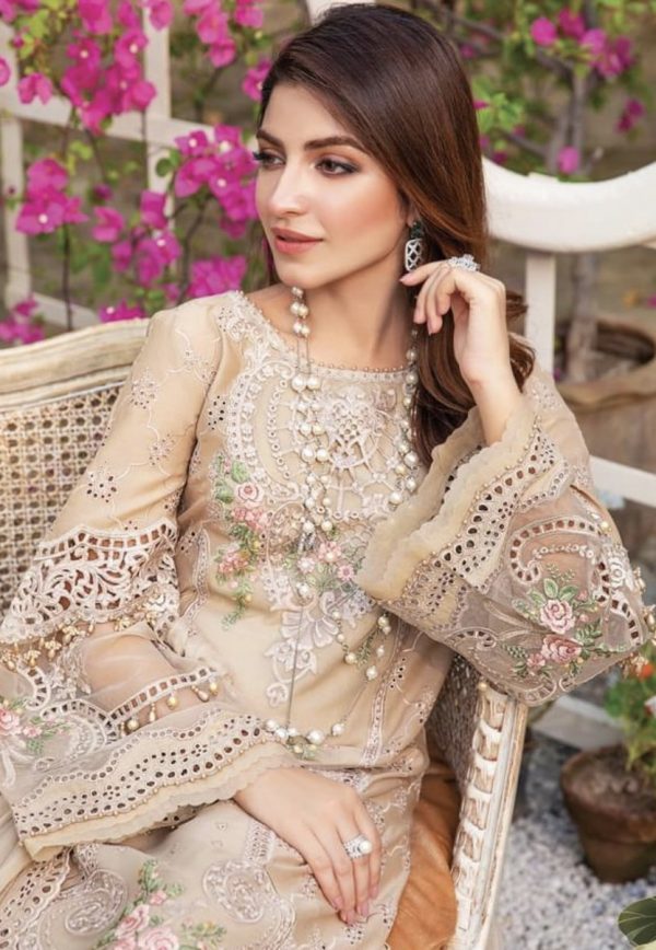 Maria B Eid Luxury Lawn 22- D6 - Image 2