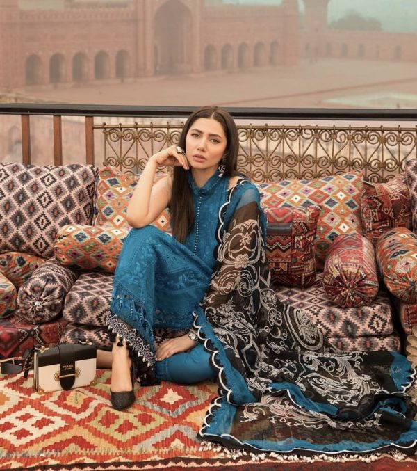 Maria B Luxe Lawn 22- 8B - Image 2