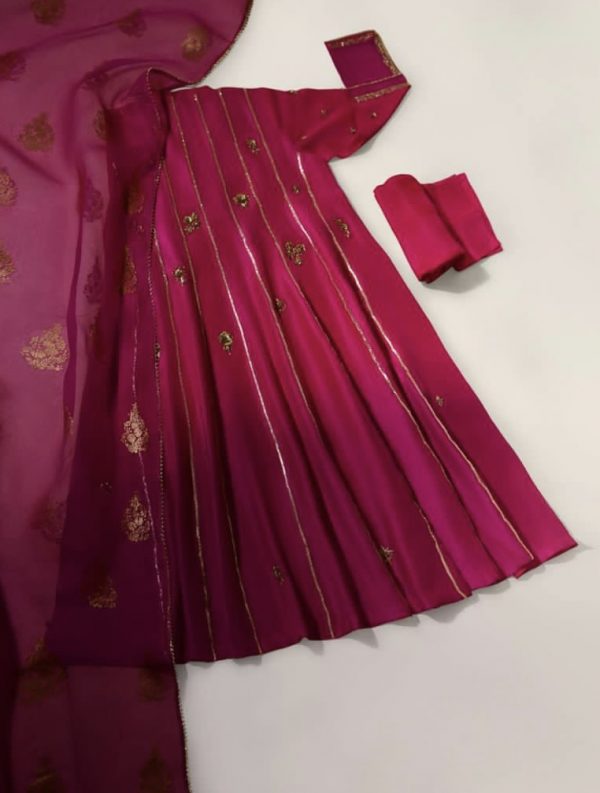 Agha Noor Formal Wear- Romana - Image 3